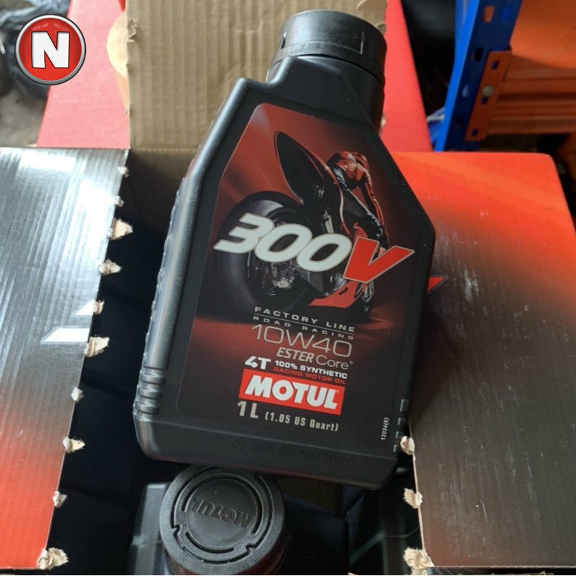 Nhớt Motul 300V 10W40 Tem 3 Lớp Châu Âu Nhập Khẩu Pháp Cho Xe Côn Tay Cao Cấp 1 Lít