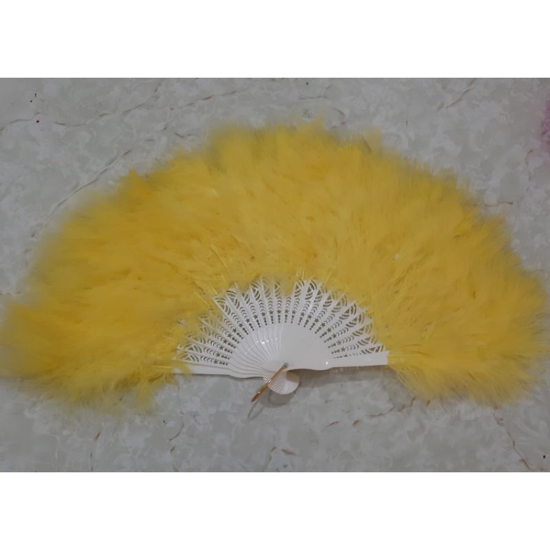 Quạt lông xù-Đồ Hầu Đồng-Trang phuc-Phụ kiện Hầu Đồng