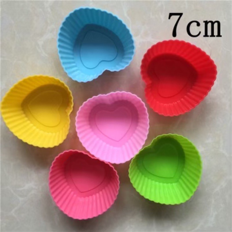 Khuôn silicon cupcake/muffin silicon trái tim