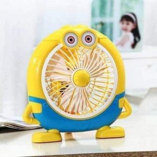 Quạt minion cho bé quạt gió nhẹ tản gió đều