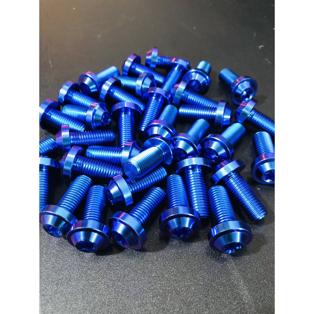 Ốc Titan Gr5 10l 10l23 dù gắn pass heo trước các dòng xe Yamaha