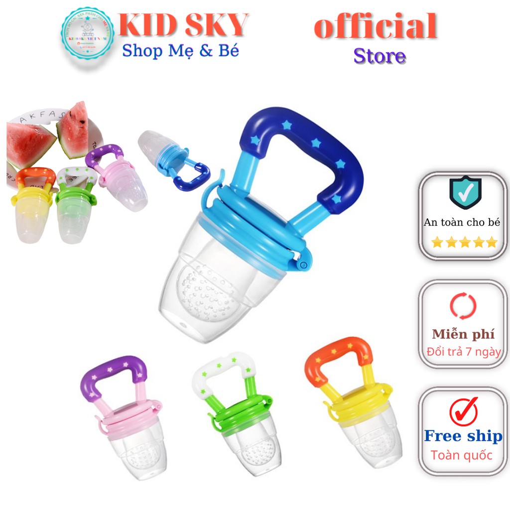 Túi nhai đựng các loại thức ăn đã chế biến và trái cây, giúp bé nhỏ làm quen với các món ăn khi tập ăn dặm mà tránh hóc