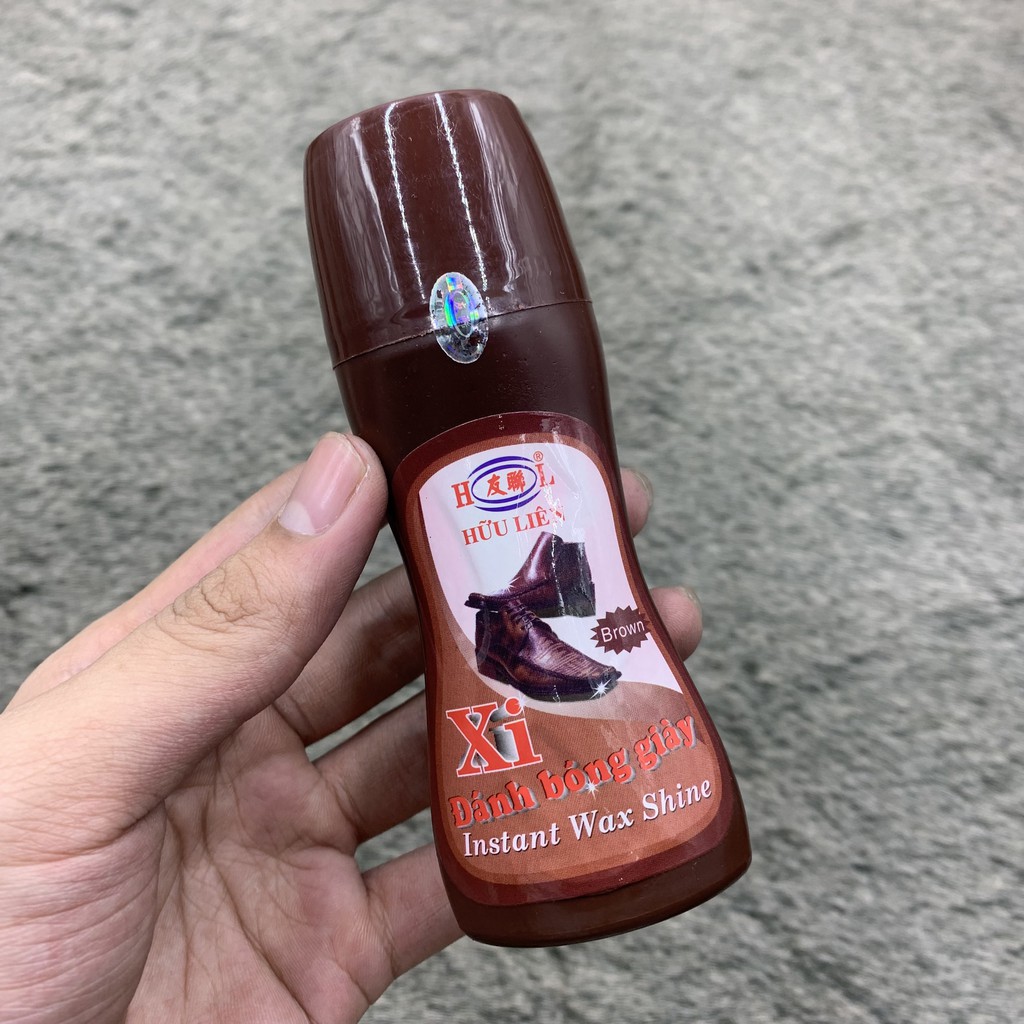 Xi nước đánh giày đóng chai tiện dụng
