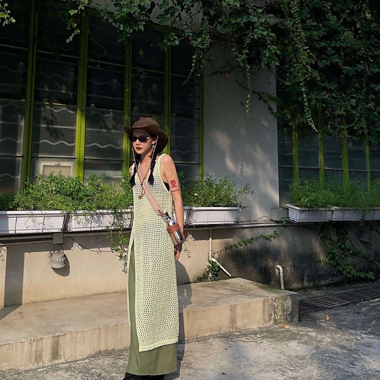 Hàng Có Sẵn Đầm Hai Dây Dệt Kim Khoét Lỗ Một Lớp Thời Trang Mùa Hè áo choàng dài