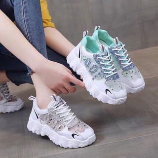 giầy thể thao độn đế xinh