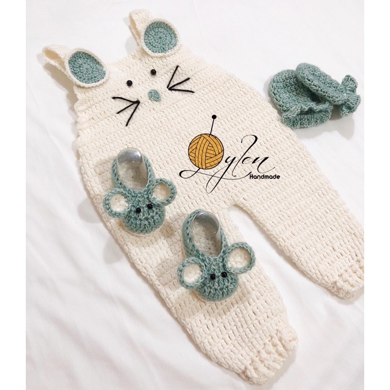 Set yếm len handmade cho bé