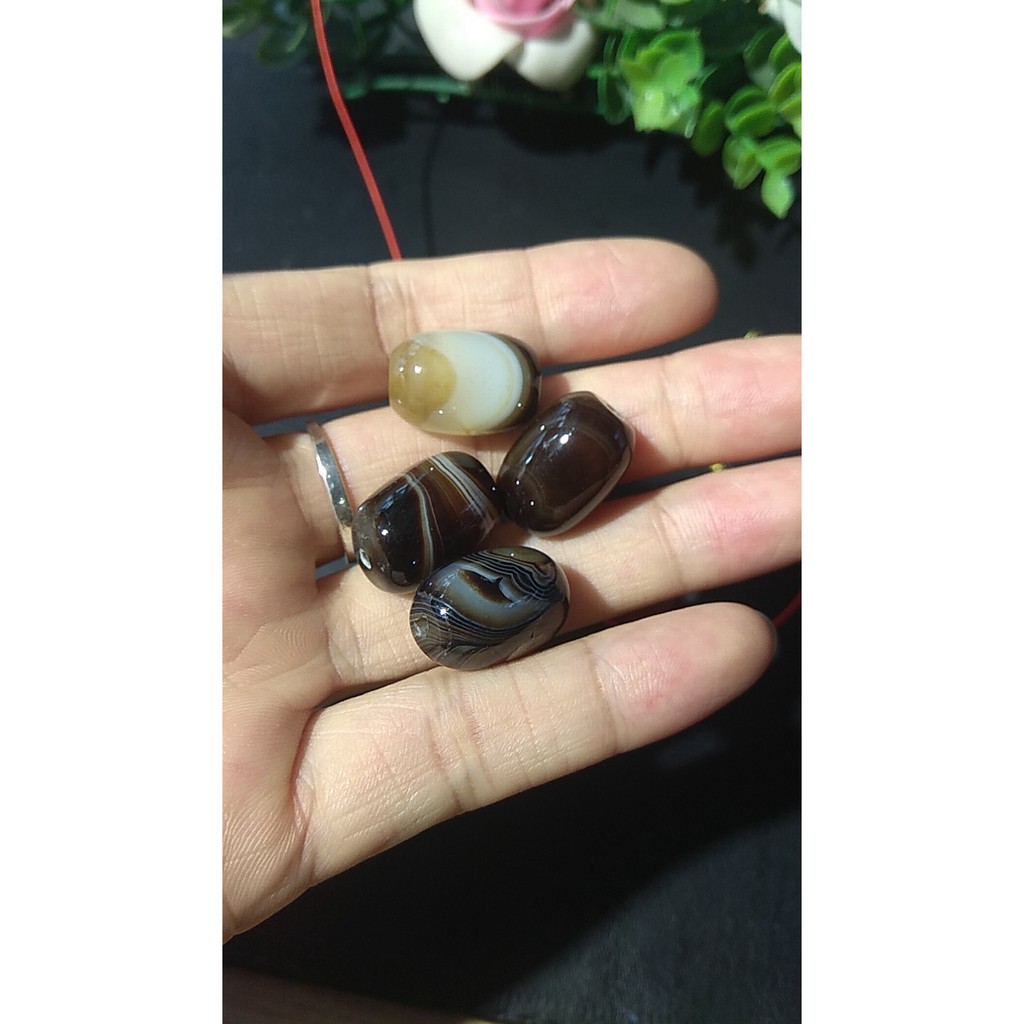 Vòng tay Lu thống