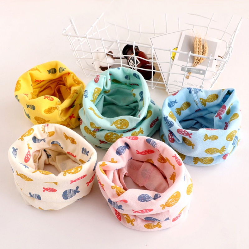 Yếm dãi trẻ em kiêm khăn choàng cổ dễ thương thời trang ấm áp mùa thu đông cho bé mới biết đi