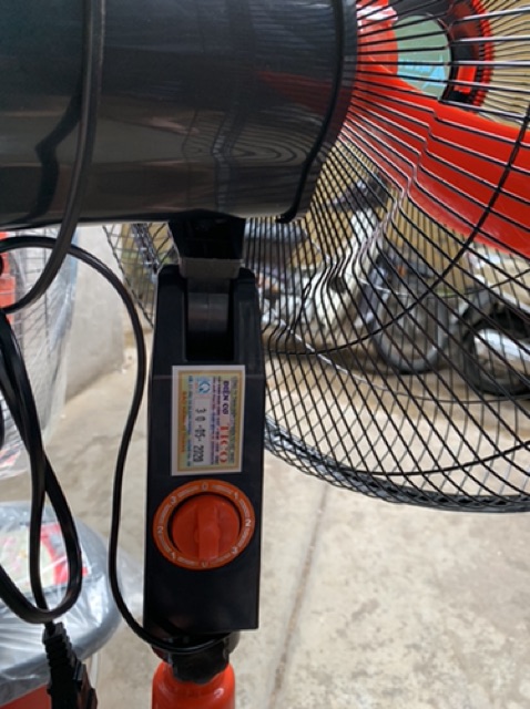 Quạt cây đứng TICO B500