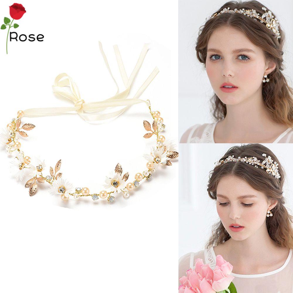 Vòng hoa đội đầu thanh lịch thời trang cho cô dâu