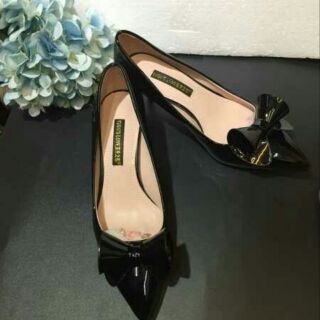 Giày nơ xoắn mũi nhọn 3p sz 35