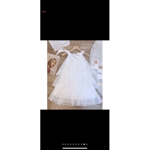 váy von tơ ba tầng