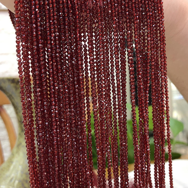 Hạt Xoay Bán Nảy Màu Đỏ Đậm 2mm/3mm