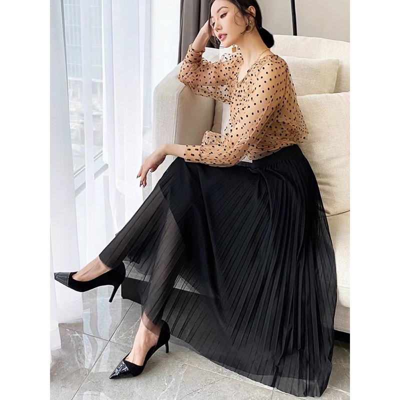 Chân Váy Xếp Ly Lưới với chất mềm mại đem lại sự thoải mái cho các nàng | BigBuy360 - bigbuy360.vn