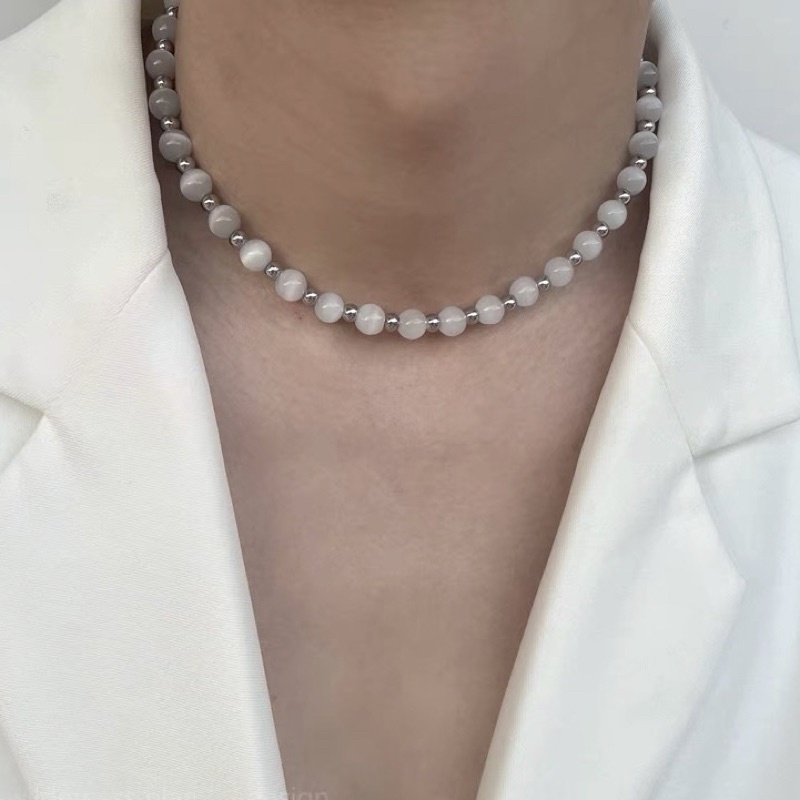 Dây chuyền dạng hạt phản quang kiểu dáng choker