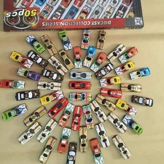 Bắc Giang - Set 50 ô tô sắt mini cho bé