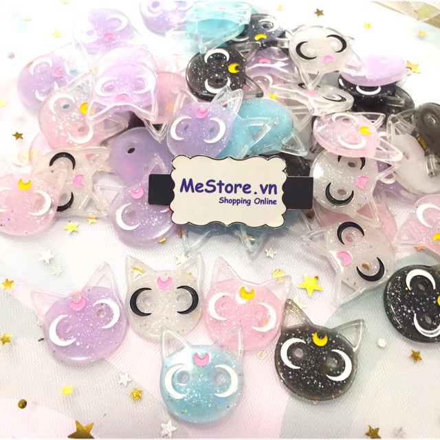 Mặt mèo kim tuyến