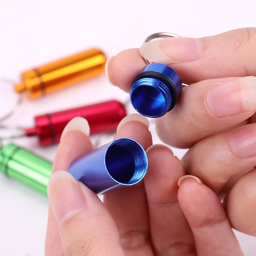 Hộp Đựng Thuốc Mini Bằng Hợp Kim Nhôm Chống Thấm Nước Kèm Móc Khóa Tiện Dụng