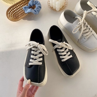 Giày Thể Thao Da Giả Đế Bằng Mũi Vuông Buộc Dây Hợp Thời Trang Cá Tính