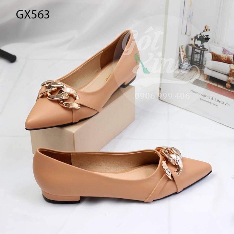 Giày bệt nữ mũi nhọn khóa xích
