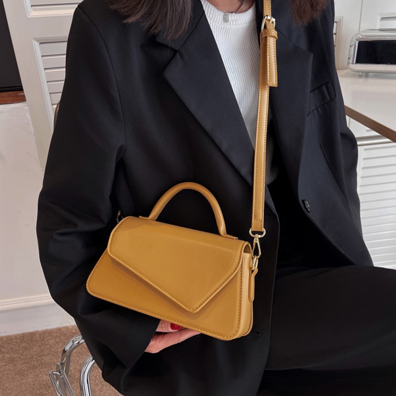 Túi xách IELGY màu sắc cổ điển dễ phối đồ dành cho nữ