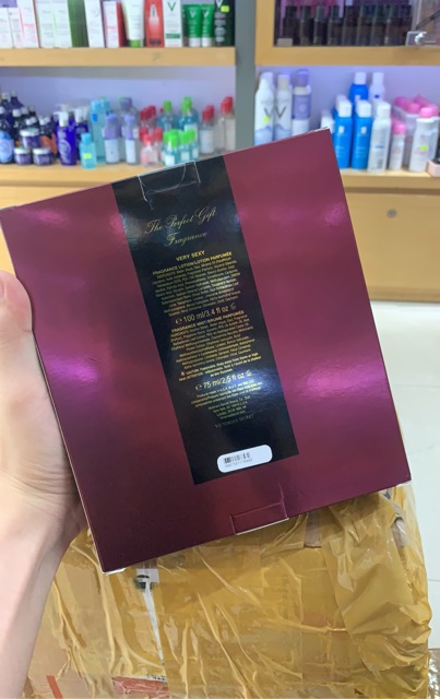 Bộ quà tặng Victoria's Secret Gift Set - Very Sexy ( 2 Món ) | BigBuy360 - bigbuy360.vn
