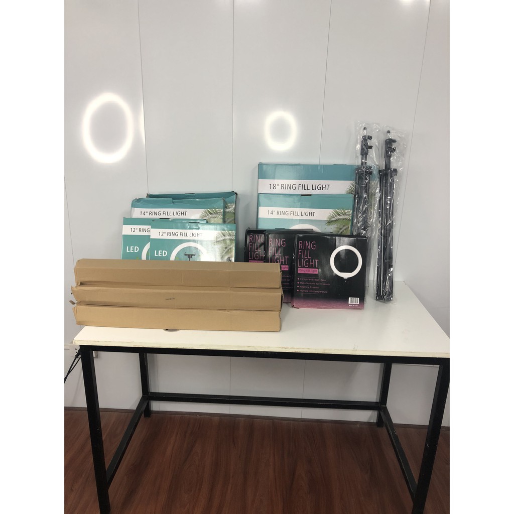 [VUA LIVESTREAM] CÂY LIVESTREAM CÓ ĐÈN , Chuyên dụng cho livestream, chụp ảnh, spa. Hỗ trợ ánh sáng , hình ảnh siêu đẹp. | BigBuy360 - bigbuy360.vn