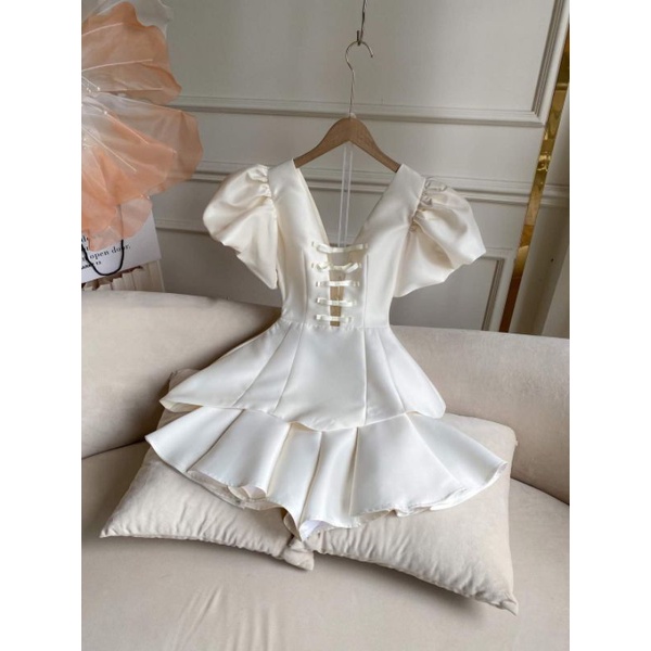 Set áo tay phồng xẻ ngực + quần ( màu trắng tinh )