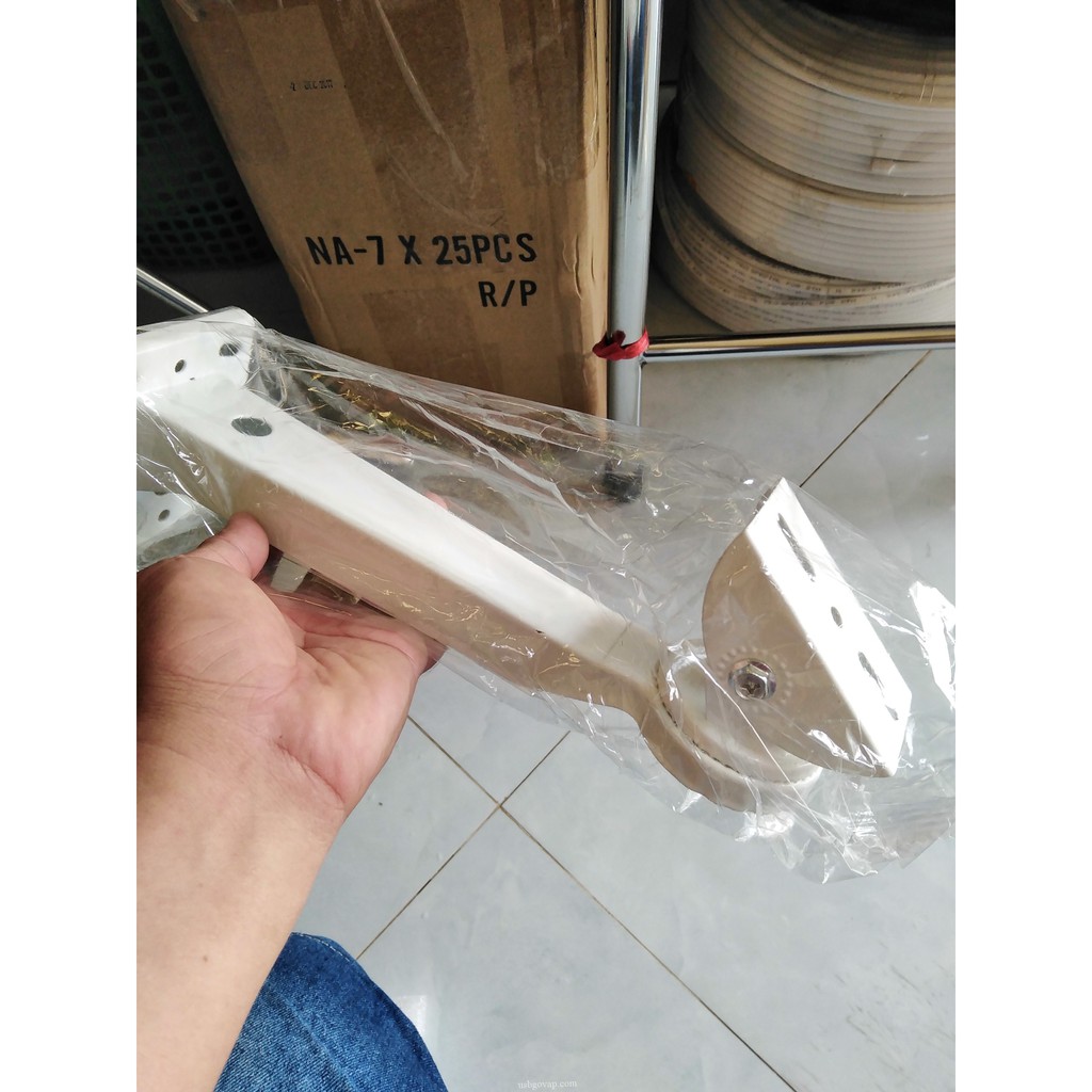 Chân đế sắt dùng cho camera loại lớn 30cm, dùng cho vỏ che camera ngoài trời (sơn tĩnh điện chống rỉ sét)