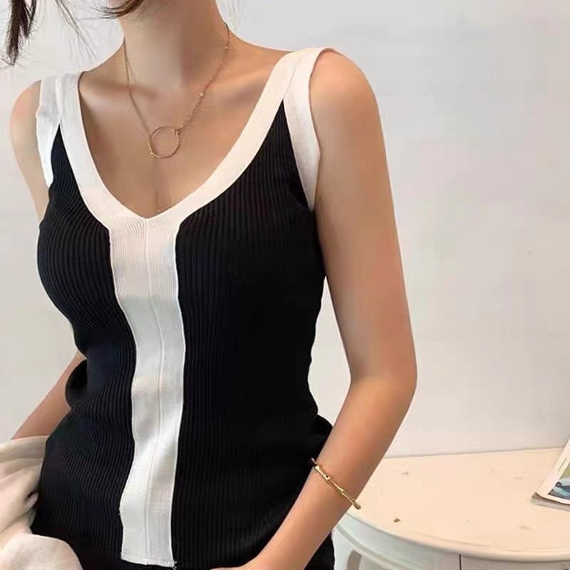 Áo hai dây len tăm mỏng dáng ôm cho nữ phối màu đen trắng sang trọng thương hiệu thời trang cao cấp 𝘾𝙝𝙖𝙣𝙚𝙡 Channel CN
