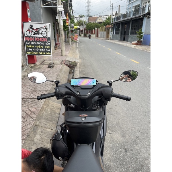 Kính ab chế xoay 360 độ