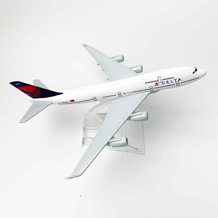 Mô hình máy bay Delta 16cm(Mô hình máy bay+ đế trưng bày)