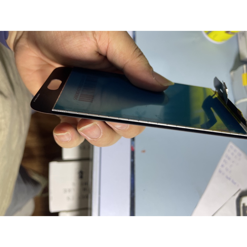 Màn Hình Samsung J330 Tặng Kèm Keo Dán B7000 Và Bộ Sửa.