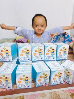 Khẩu trang em bé Lily