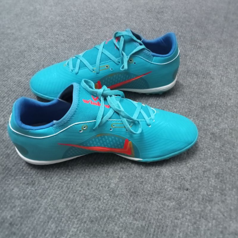 Giày đá bóng cổ thun Winbro N-Mercurial đã khâu đế Xám