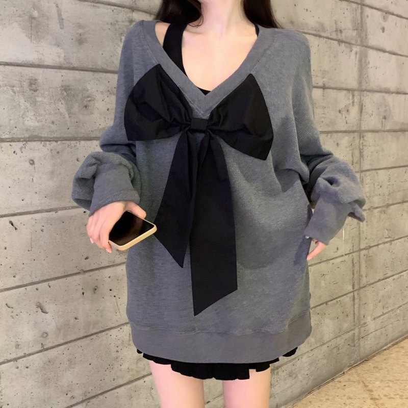 Áo sweater IELGY cổ chữ V dáng rộng đính nơ thời trang cho nữ