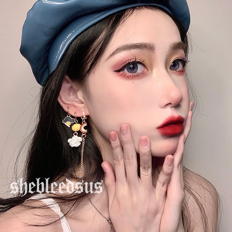 Bông Tai Hình Thời Trang Cá Tính