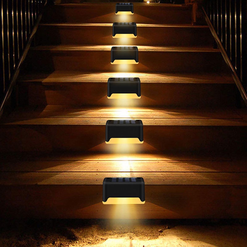 Bộ 4 bóng đèn LED năng lượng mặt trời trang trí cầu thang và hàng rào