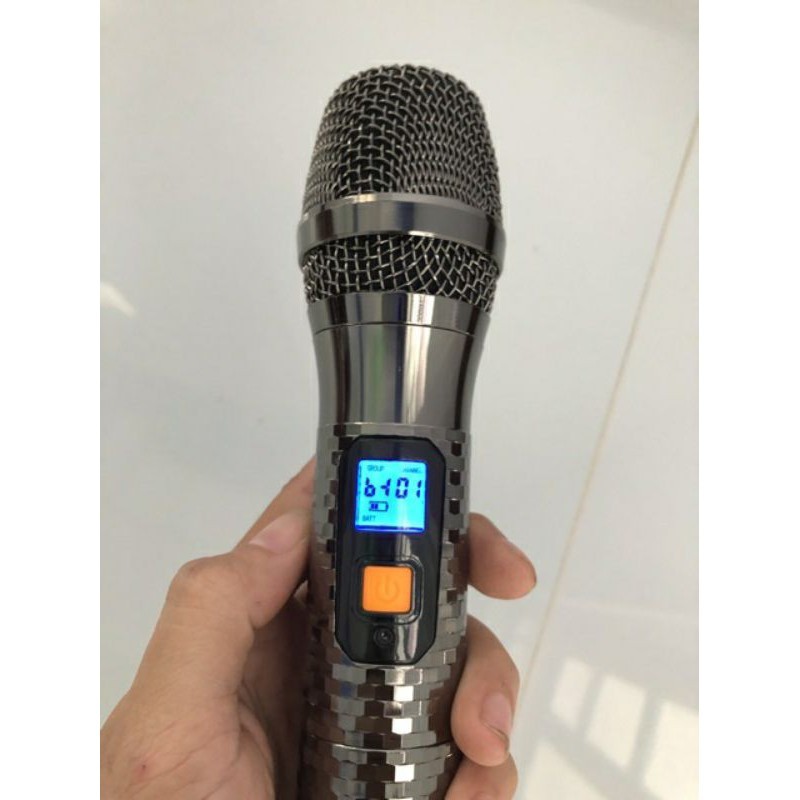 Micro Kim Loại Diamond UHF Loa Kéo Cao Cấp Mẫu Mới