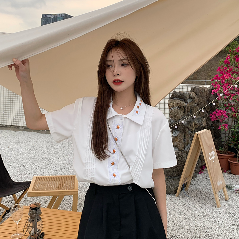 Áo Kiểu Ngắn Tay Thêu Hoa Thời Trang Retro Cho Nữ