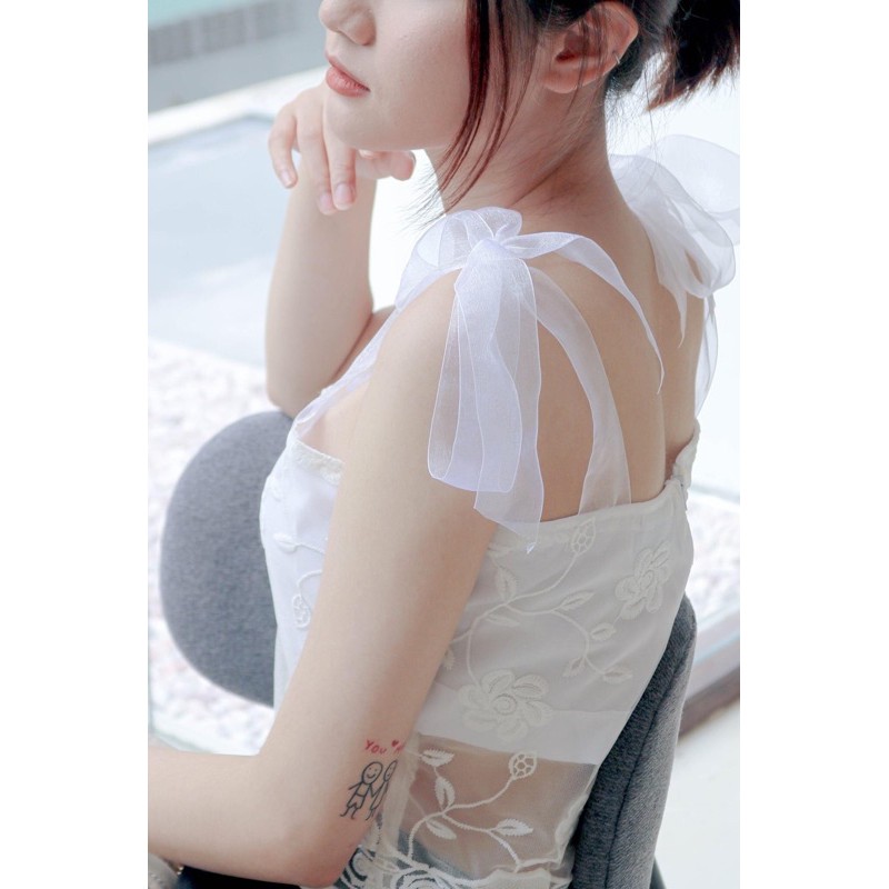 DAISY LACE CROP CAMI | ÁO HAI DÂY CỘT NƠ | BigBuy360 - bigbuy360.vn