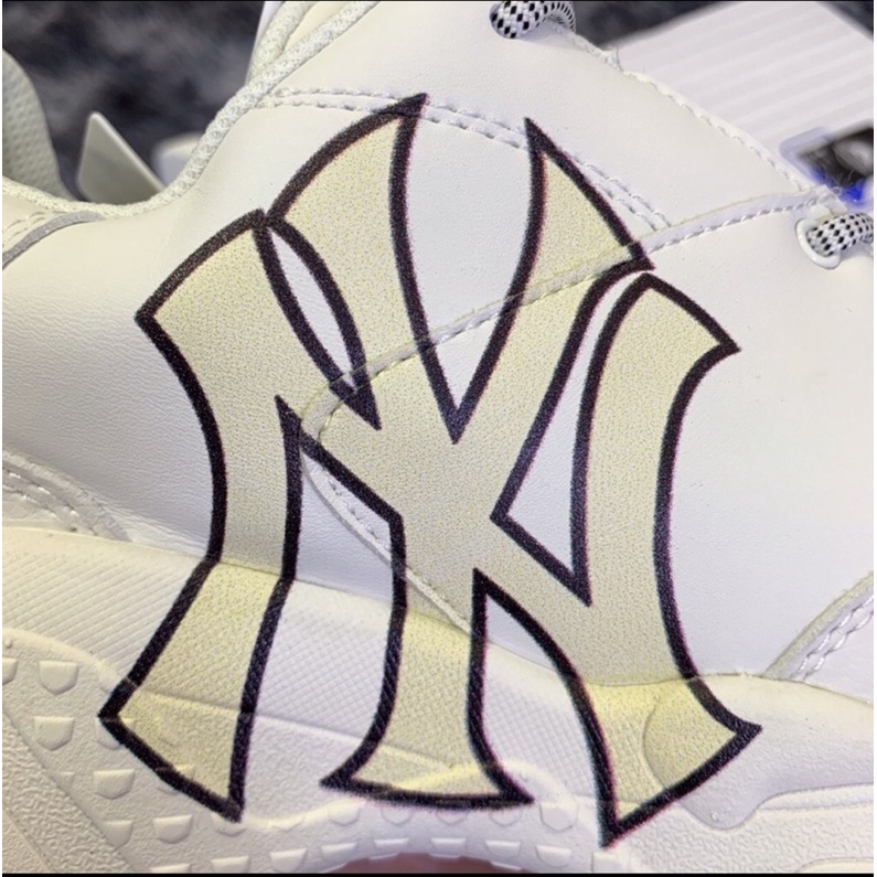 Giày sneakers Mlb Ny in 3D chữ vàng bản 11 NY vàng Nam/Nữ 1.1 | BigBuy360 - bigbuy360.vn