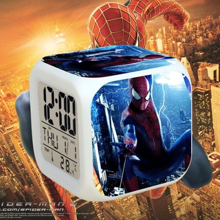 Đồng hồ báo thức để bàn hình vuông họa tiết người nhện 2