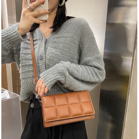 Western-style checkered bag Women's 2022 fashion small square bag Crossbody shoulder bag Summer women's bag