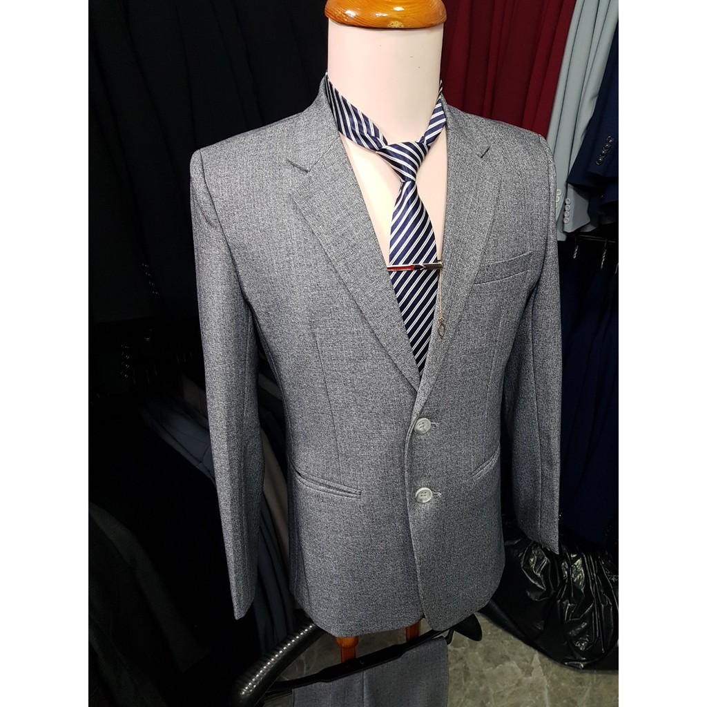 Bộ vest nam màu xám ghi form suông 2 nút chất liệu vải nhập cao cấp dày mịn + cà vạt kẹp