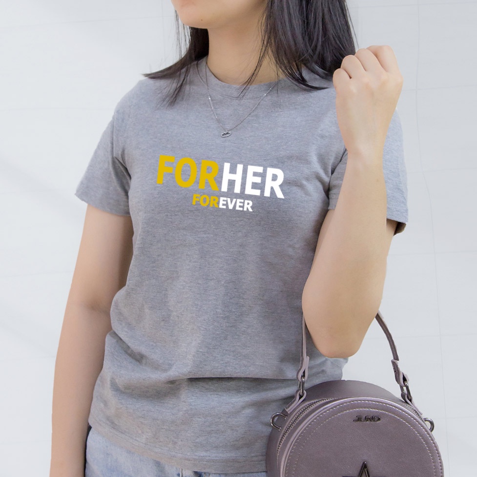 Áo thun nữ cổ tròn màu đỏ in hoa sứ TOLI, 100% cotton 4 chiều mềm mịn, co dãn, form suông cơ bản
