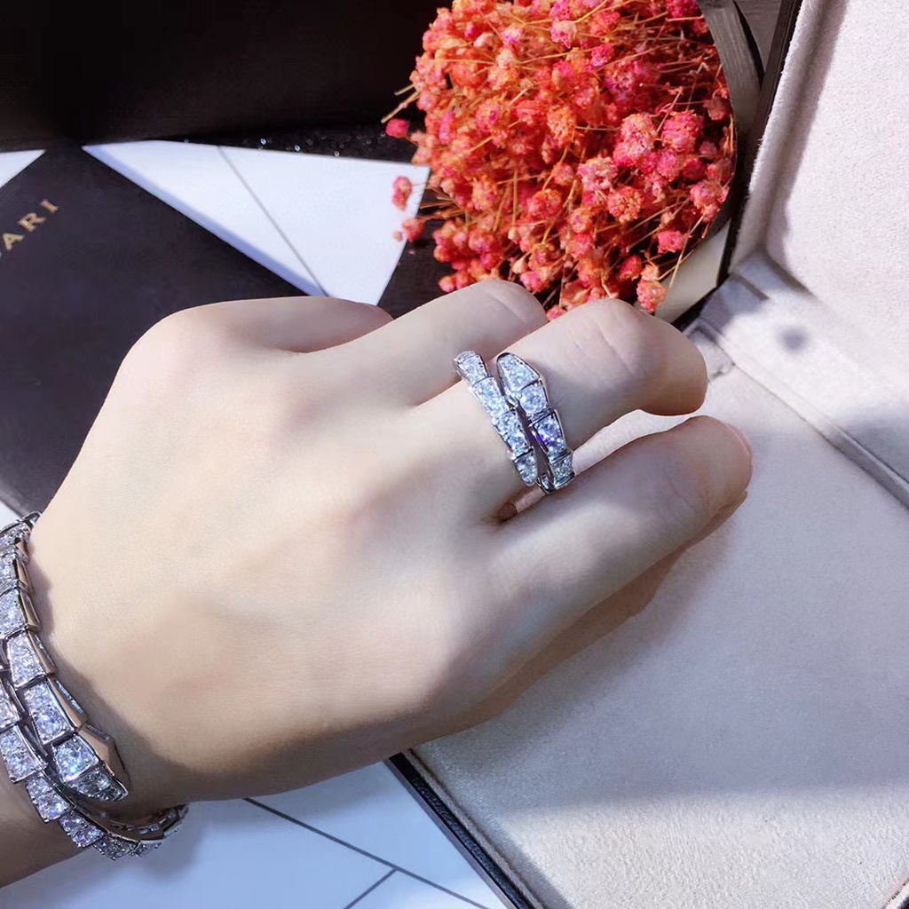 Vòng Tay Đính Đá Kim Cương Toàn Bộ Dành Cho Cặp Đôi