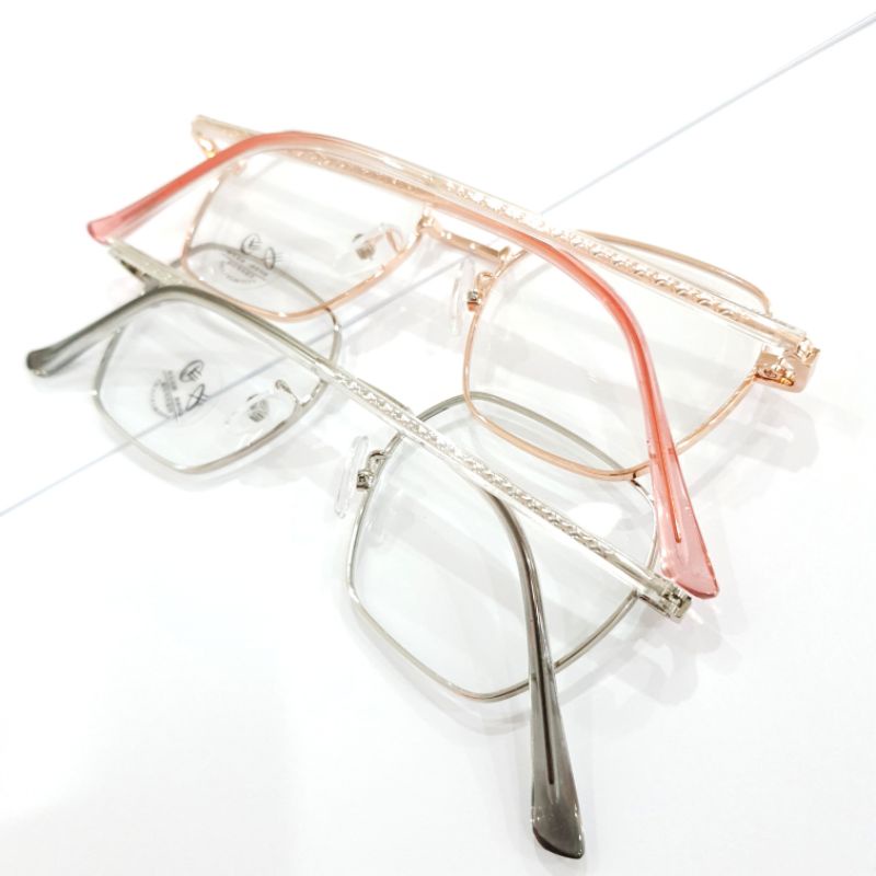 Gọng kính thời trang nam nữ + lắp tròng kính Cận Loạn theo yêu cầu