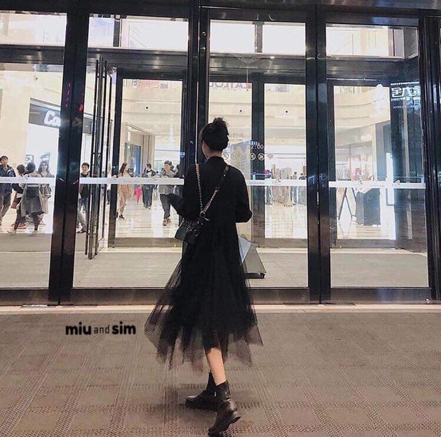 Váy midi xẻ đuôi | BigBuy360 - bigbuy360.vn