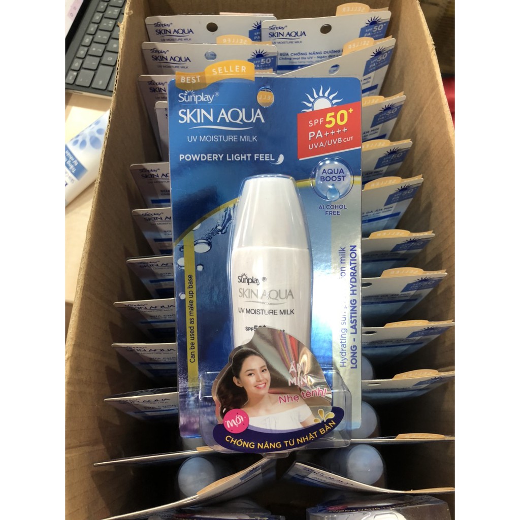 Kem chống nắng dưỡng da, giữ ẩm Sunplay Skin Aqua UV Moisture Milk SPF50+, PA++++ 70gr KÈM QUÀ TẶNG | BigBuy360 - bigbuy360.vn